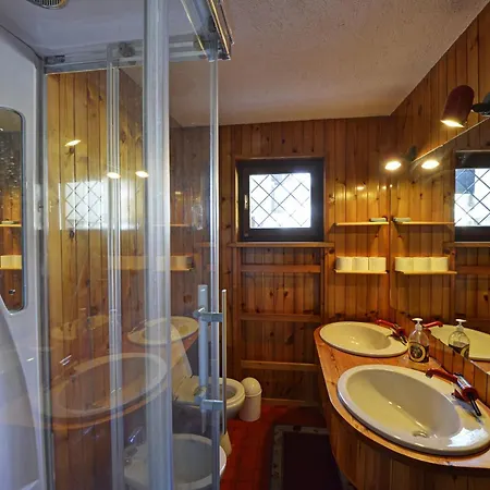 A Due Passi Da Courmayuer Apartment *